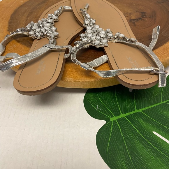 David’s Bridal Gemstone Blinged Bridal Wedding Sandals - Picture 6 of 8